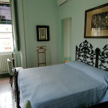 אצ'י קסטלו Villa Manasse מראה חיצוני תמונה