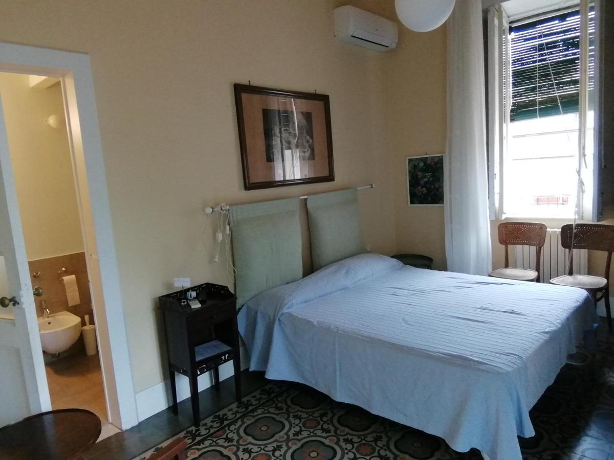 אצ'י קסטלו Villa Manasse מראה חיצוני תמונה