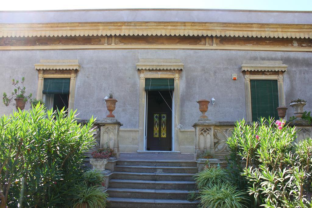 אצ'י קסטלו Villa Manasse חדר תמונה